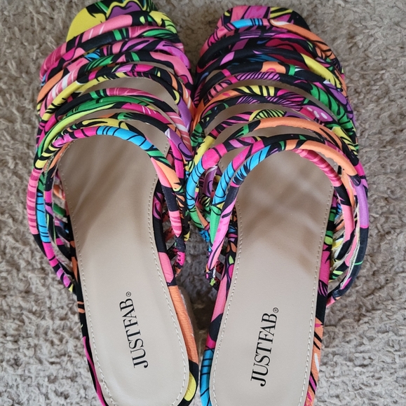 JustFab Shoes - Strappy Colorful Slide Sandles - Size 9WW JustFab